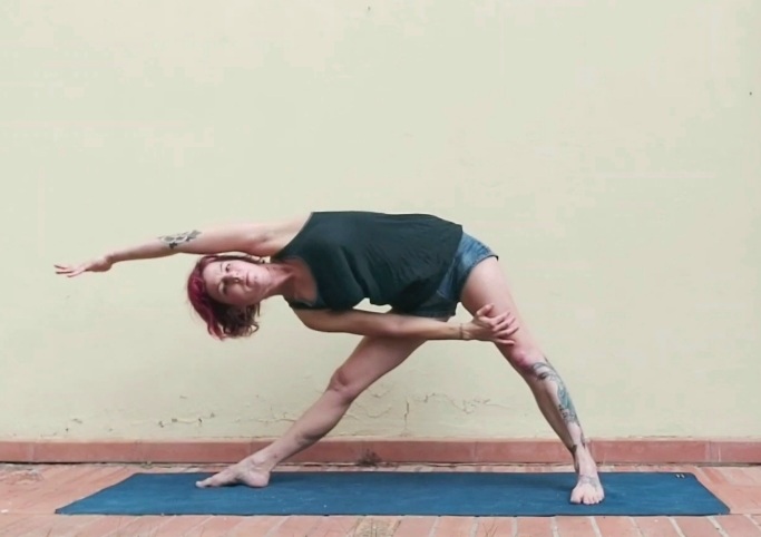 yoga pilates ginnastica posturale per schiena collo e spalle